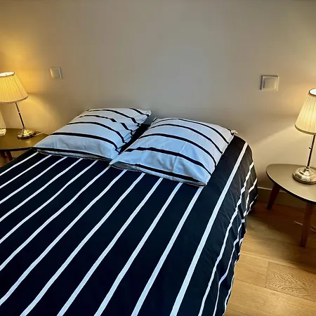 Les Bains A Deux Pas De La